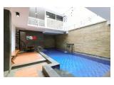 De Reiz Villa Bandung Disewakan - Tersedia Villa 3 Kamar, 4 Kamar & 5 Kamar - Private Swimming Pool
