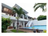 Sewa DE REIZ VILLA Resort Dago Pakar Bandung - Tersedia Villa 3 Kamar, 4 Kamar, 5 Kamar dan 7 Kamar dengan Private Swimming Pool